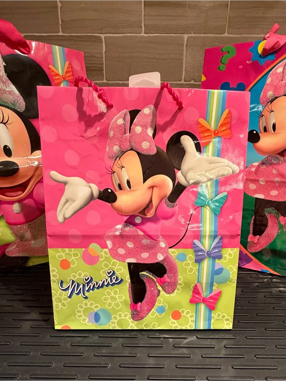 Disney Minnie Mouse Paper Gift Bags Set of 3 Pink Glitter Party Favor Bags